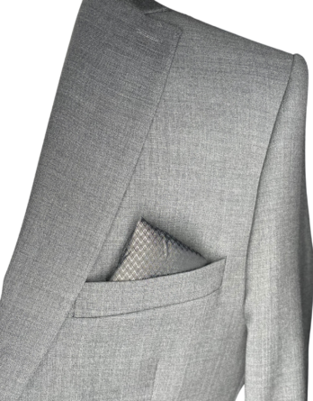 costume gris moyen